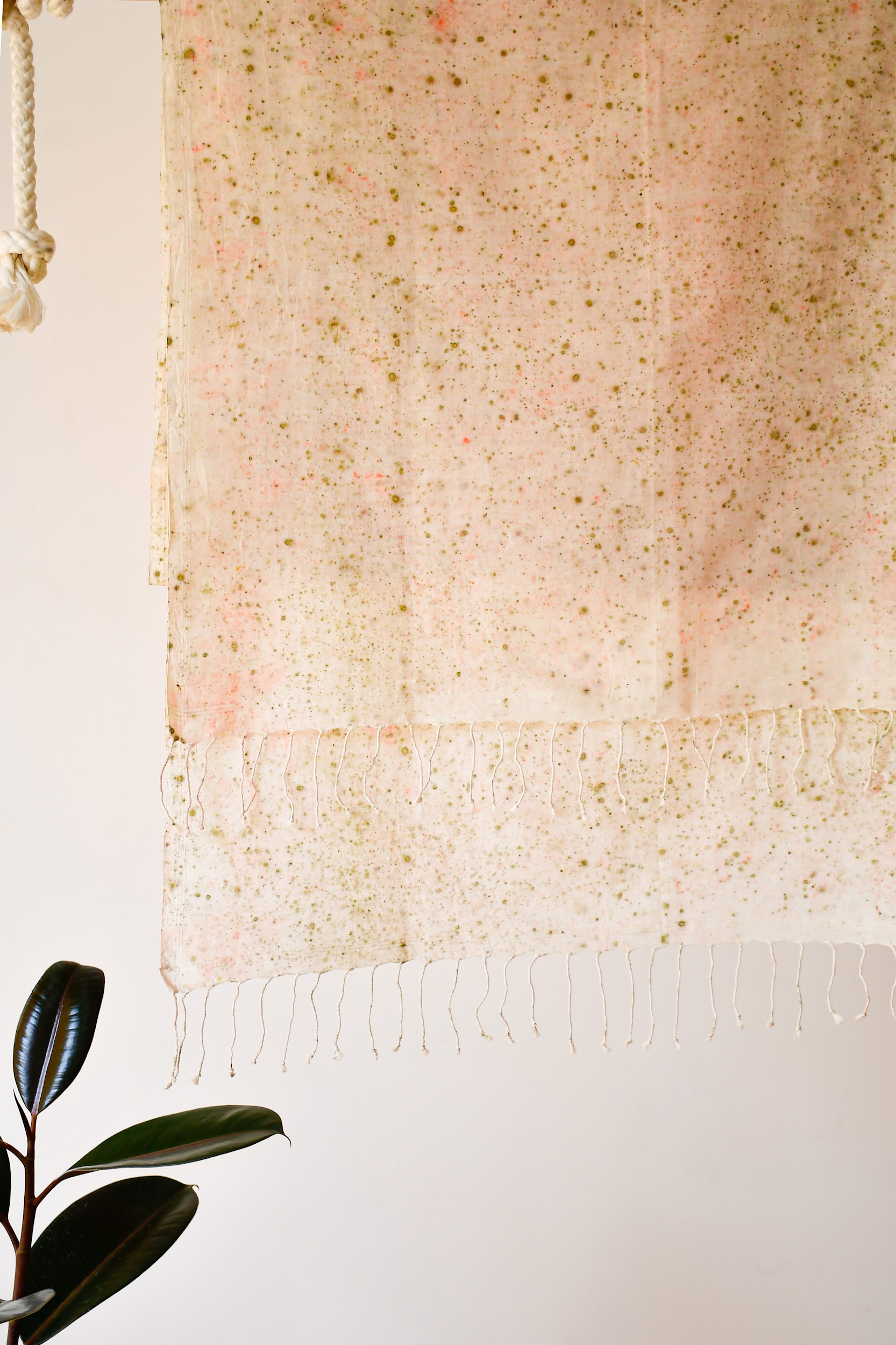 Sprinkle Splash Madder, Handwoven Cotton Stole