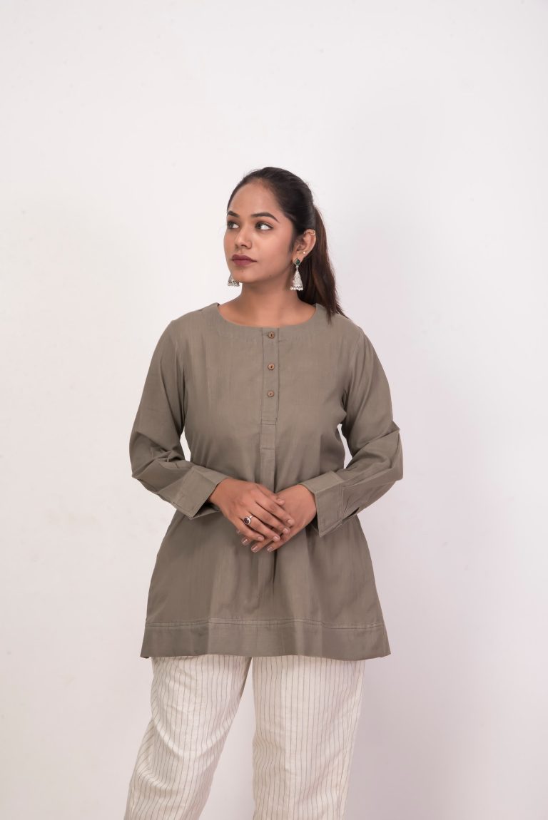 Naturally dyed Cutch Brown handwoven cotton tunic kurta with round neck and 3/4 sleeves.